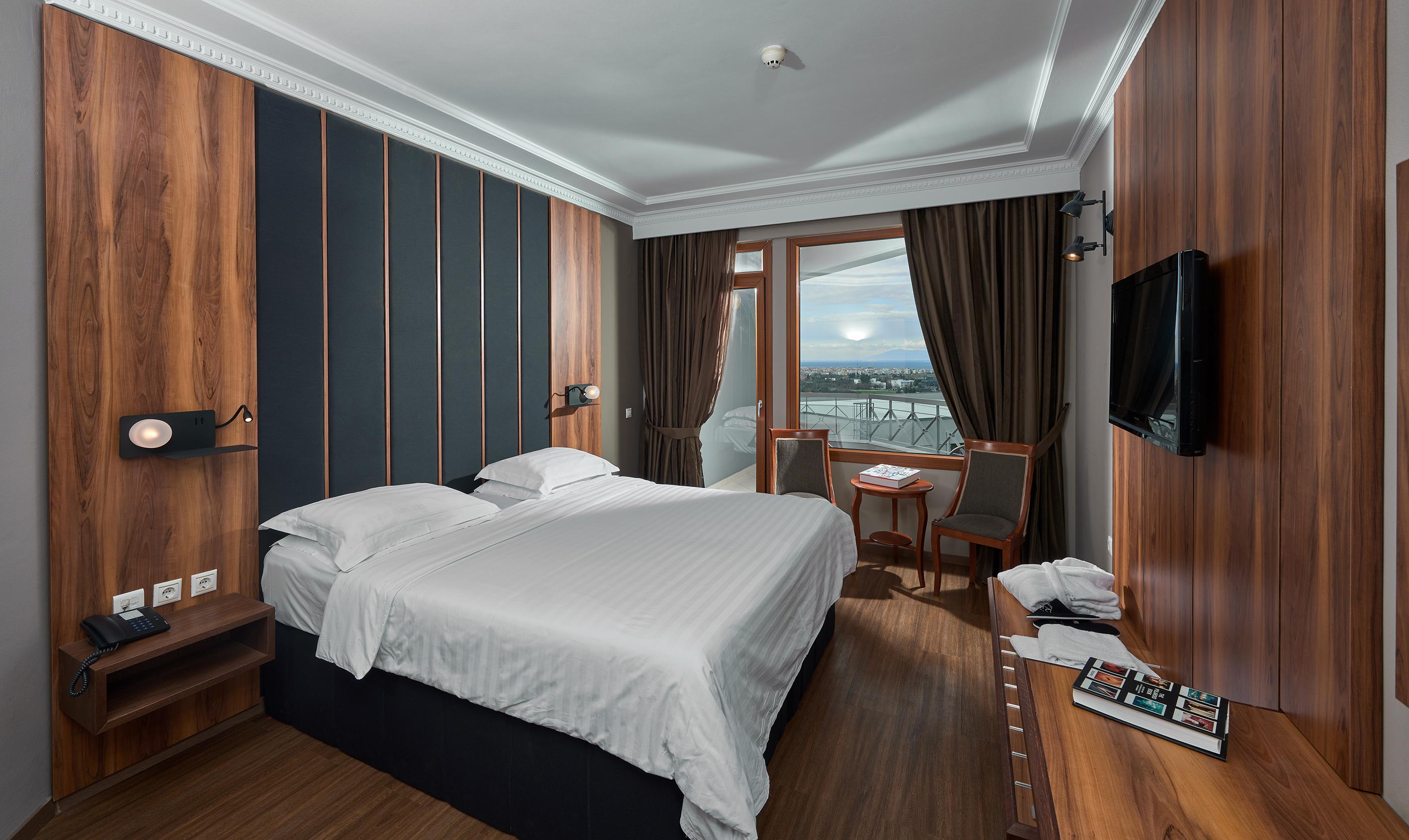 Royal Thessaloniki Hotel 4*